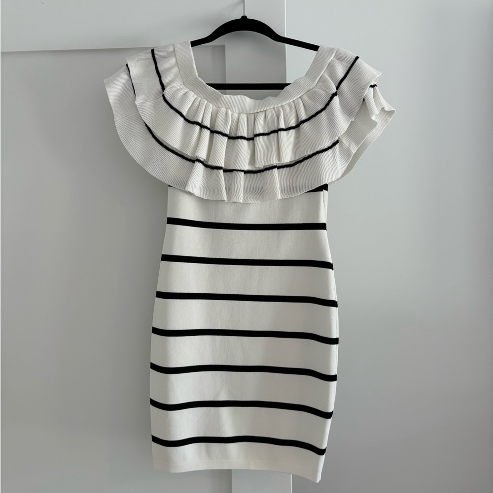 SUPERDOWN *NEW* Black & White Striped Dress Size M